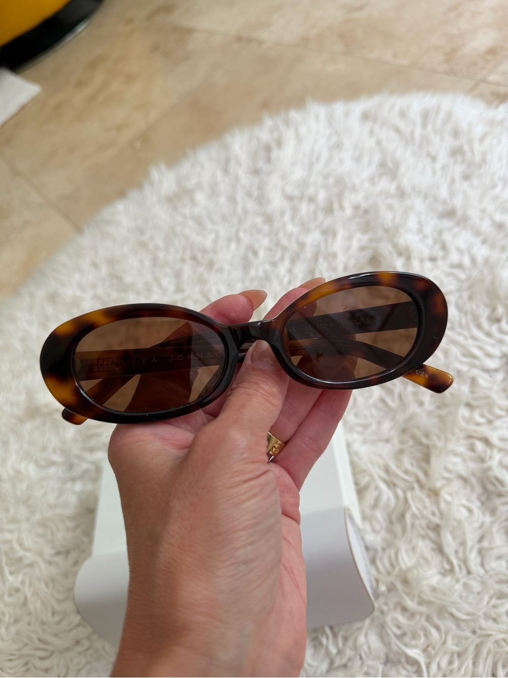 Elisa Johnson Tortoiseshell Oval Sunglasses in Brown - Picture 7 of 11